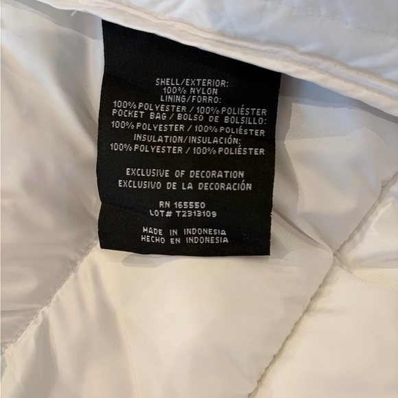 32 Degrees Tennis Custom LOVE White Sleeveless Puffer Vest Large Zipped Pockets - Picture 14 of 14